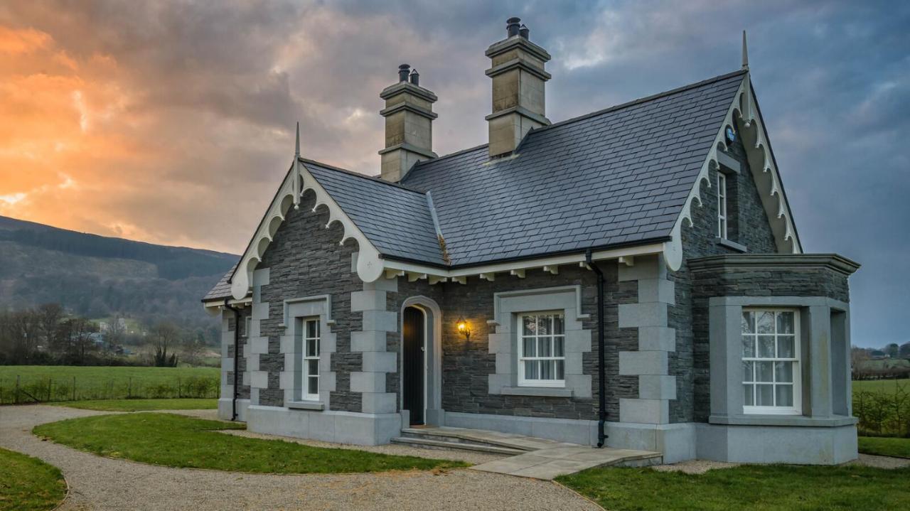 Meigh Killeavy Castle Estate酒店 外观 照片
